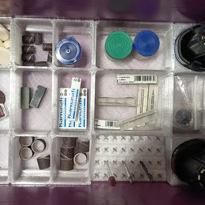 Khay in 3D đựng máy mài Dremel 8240 và phụ kiện cho Eurobox