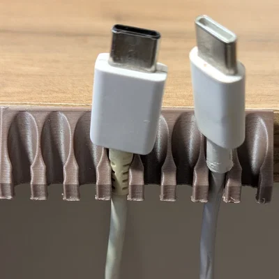 Kẹp giữ dây cáp thông minh in 3D (Parametric Cable Holder)