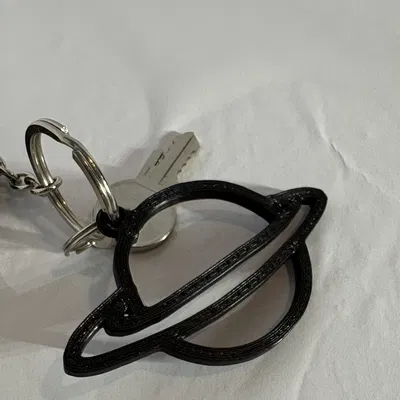 Móc khóa hành tinh (Planet Keychain) tự in 3D ấn tượng