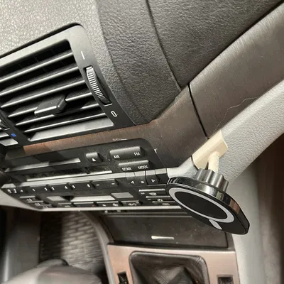 Giá đỡ điện thoại cho BMW E46