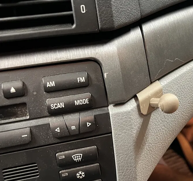 Giá đỡ điện thoại cho BMW E46 - Image 6