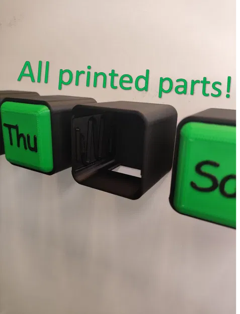 Dụng cụ đẩy thuốc viên và hộp chia thuốc theo tuần - Image 3