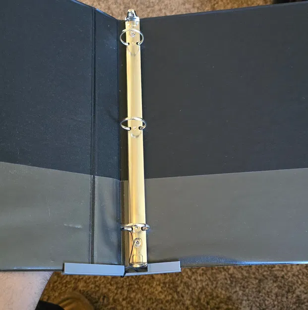 Kẹp giữ mở sổ còng 3 vòng hỗ trợ sử dụng một tay - Image 1