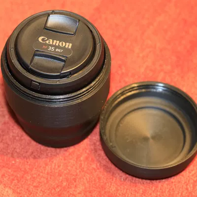 Hộp đựng chống sốc cho Canon RF 35mm F1.4 L VCM