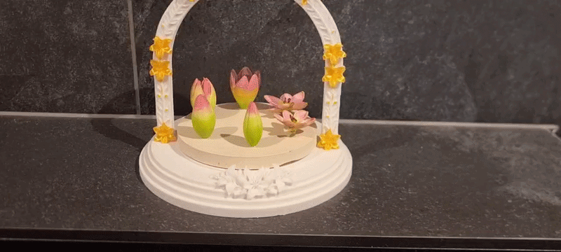 Mô hình trang trí xoay The Eternal Bloom - Thumbnail 1
