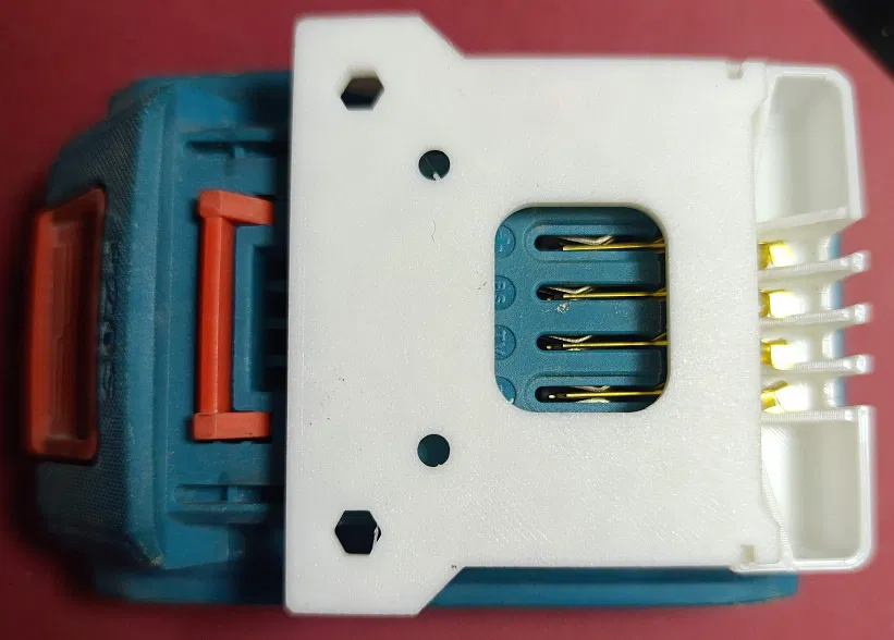 Giá đỡ và sạc pin TOTAL 20V - Image 5