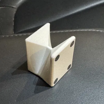 Giá đỡ kính mát hít nam châm cho Ioniq 5