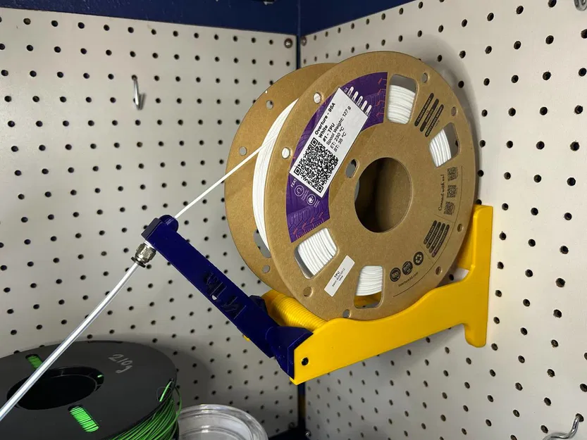 TURPSHRRFG - Giá đỡ cuộn nhựa Pegboard siêu chắc chắn với trục lăn gân và dẫn sợi - Image 1