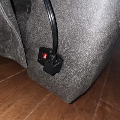 Nắp che ổ cắm cho ghế sofa (Couch Power Cover)
