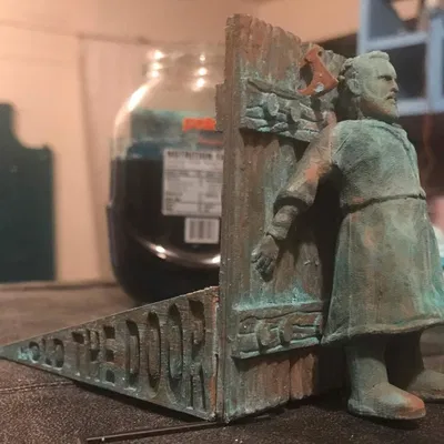 Chặn cửa Hodor (Lấy cảm hứng từ Game of Thrones)