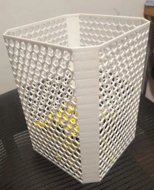 Hex Bin: Thùng đựng nhựa thừa in 3D tiện dụng, không cần support - Image 1