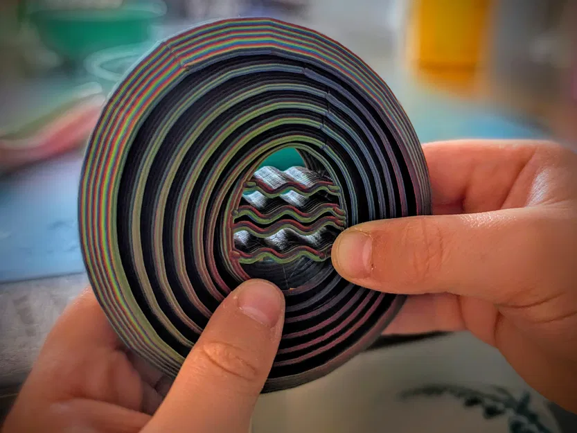 Mô hình Fidget Trứng Phục sinh xếp lớp (2 Kích thước) - Image 2