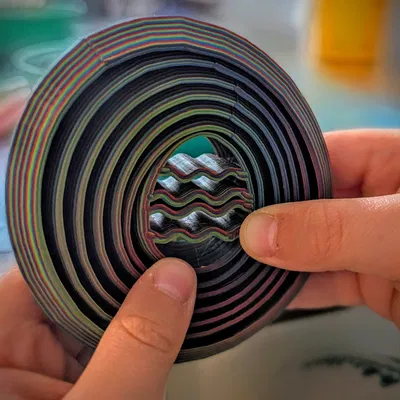 Mô hình Fidget Trứng Phục sinh xếp lớp (2 Kích thước)