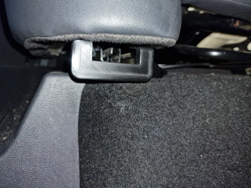 Ốp che ray trượt ghế sau cho Skoda Kodiaq - Image 6