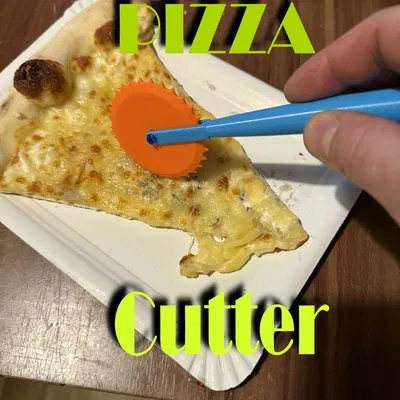 Dụng cụ cắt pizza (Pizza slicer, cutter)