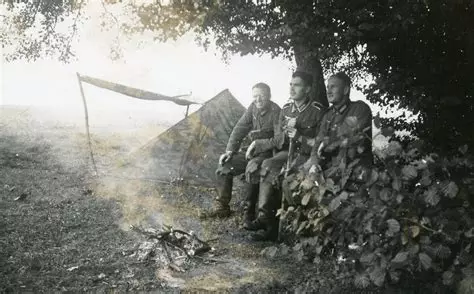 Mô hình in 3D lều quân sự cổ điển Zeltbahn 31 cho sa bàn - Image 3