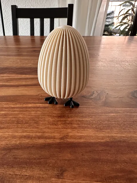 Mô hình quả trứng có chân độc đáo để trang trí - Image 1