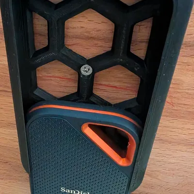 Giá đỡ treo tường 3D cho ổ cứng SanDisk Extreme PRO SSD gọn gàng