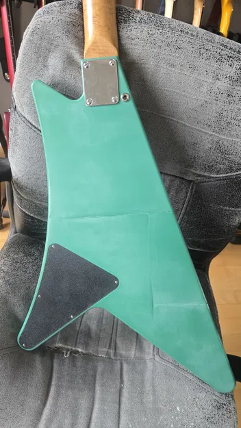 Thân đàn guitar thiết kế kiểu Moderne - Image 2