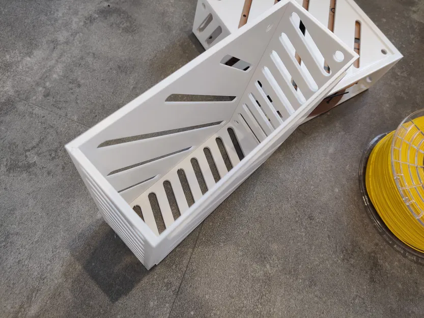 Hộp Đựng Cuộn Nhựa 1kg Xếp Chồng Được với Nắp Gài Tiện Lợi - Image 3