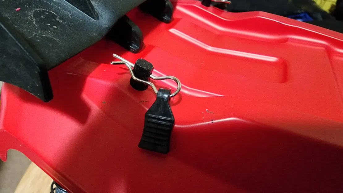 Trụ Đỡ Thân Vỏ (Body Post) In 3D Cho Xe RC DEERC 9206E - Image 2