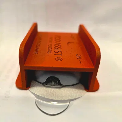 Pod Assist: Công cụ hỗ trợ gắn thiết bị Omnipod 5 và Dash