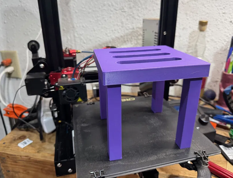 Bàn nhỏ in 3D xinh xắn cho chim và thú cưng (Bird Sized End Table) - Image 2