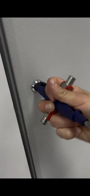 Bộ chuyển đổi (10.5) kèm đầu giữ bit cho chìa khóa tủ điện Knipex 00 11 07 - Image 2