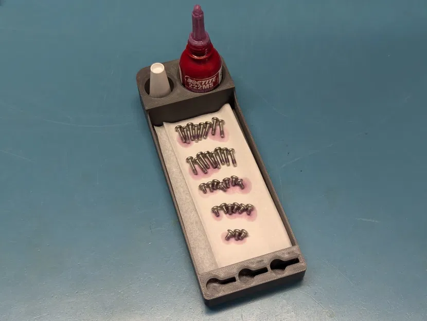 Khay Đựng Keo Loctite & Ốc Vít - Image 1