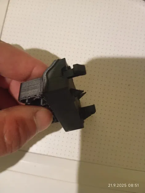 Giá đỡ dây cáp tiện lợi cho xe Skoda Octavia 1 - Image 4