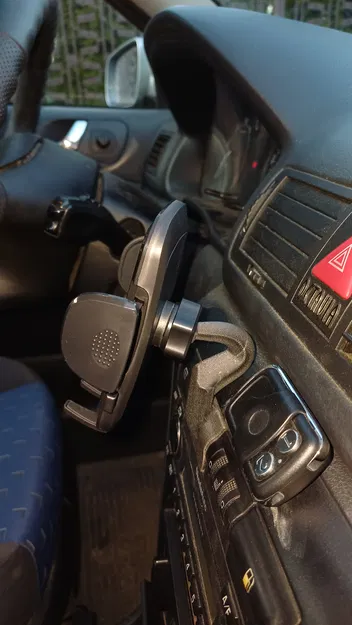 Giá đỡ điện thoại dành cho xe Skoda Octavia 1 - Image 1