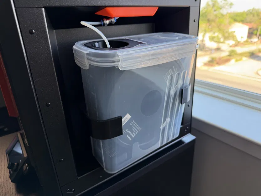 Core One + Kẹp bên hông cho Drybox ngũ cốc - Ngàm Bayonet - Image 1