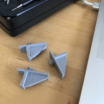 Chốt đỡ kệ tủ có thể điều chỉnh