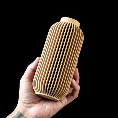 Bình hoa Yao 02 từ MODERN MACHINE