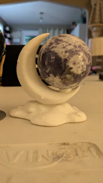 Giá đỡ quả cầu đá hình mặt trăng - Mô hình in 3D trang trí độc đáo - Image 1