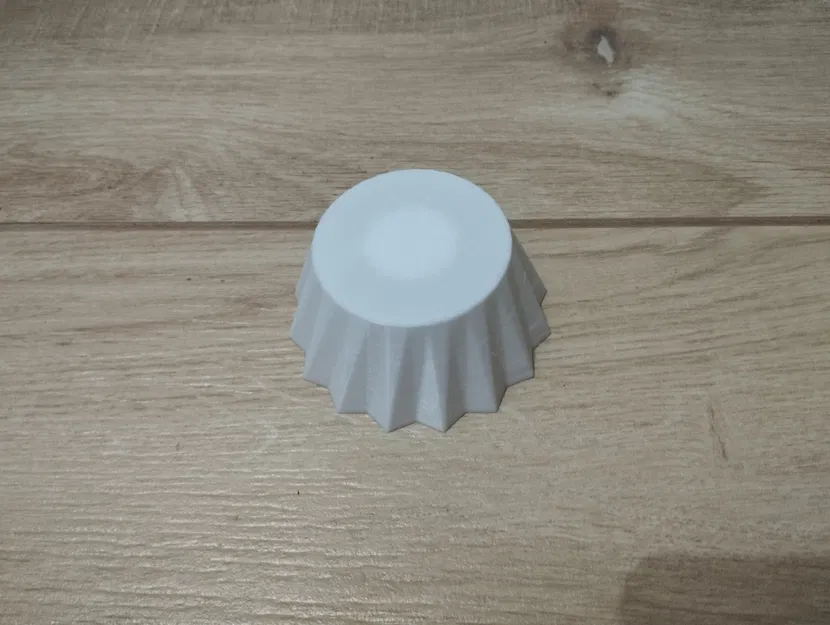 Khuôn tạo hình bánh Cupcake cho cát động lực (Kinetic Sand) - Image 3