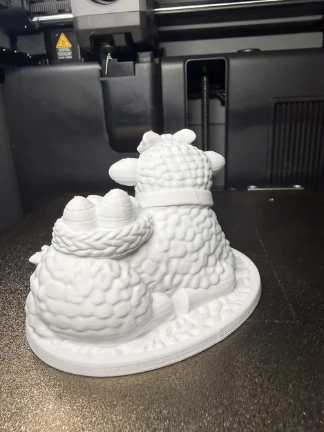 Chú cừu Phục sinh cùng giỏ trứng - Mô hình trang trí 3D ấn tượng - Image 5