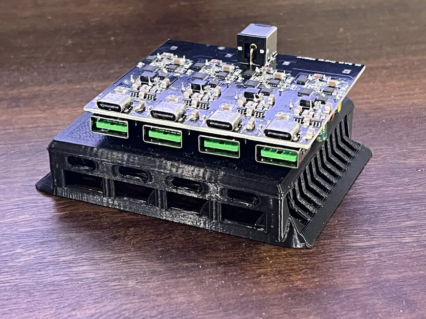 Hộp gắn bàn cho mô-đun nguồn 4 cổng USB PD SW3518 - Image 2