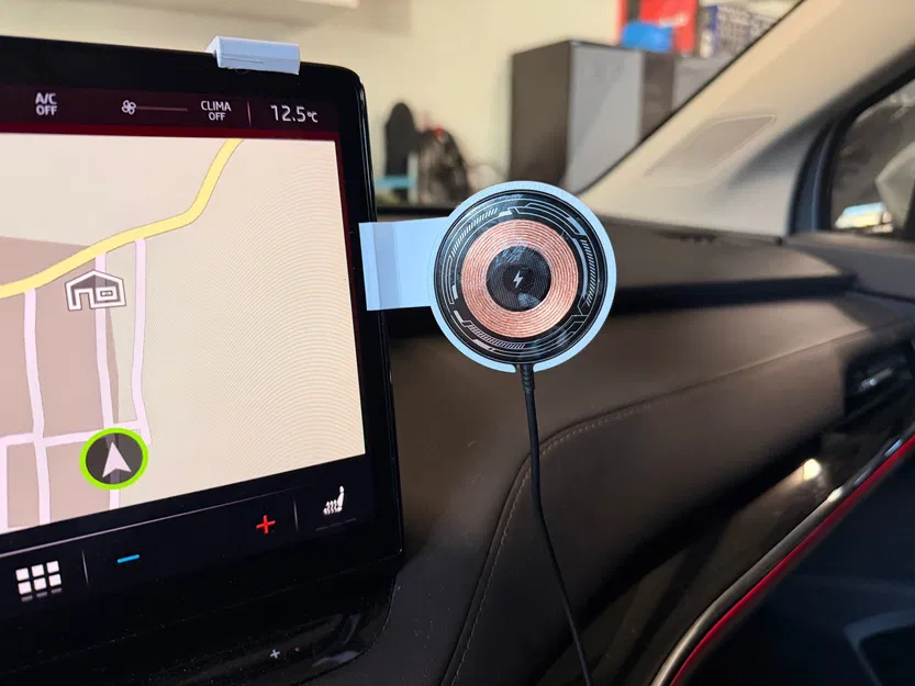 Giá đỡ điện thoại MagSafe cho màn hình Skoda Enyaq - Image 3