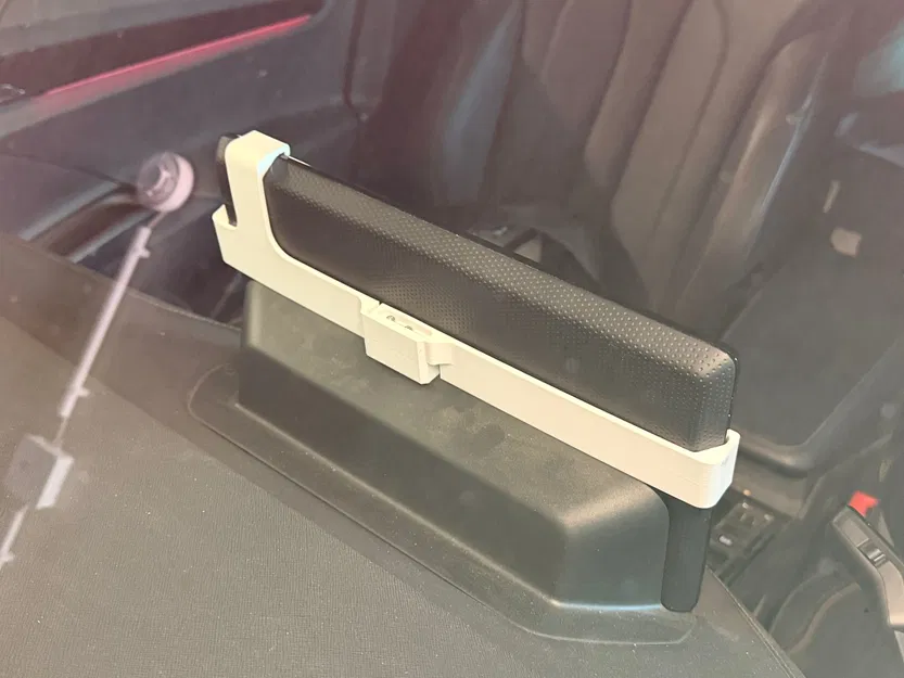 Giá đỡ điện thoại MagSafe cho màn hình Skoda Enyaq - Image 6