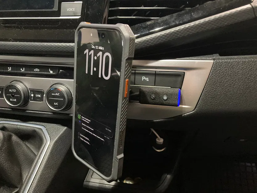 Giá đỡ MagSafe và Amazon Echo Auto cho VW T6.1 - Image 1