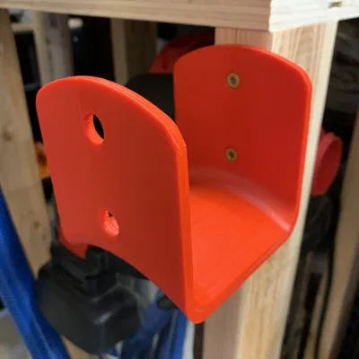 Móc treo ống hút bụi và dây cáp Shop-Vac