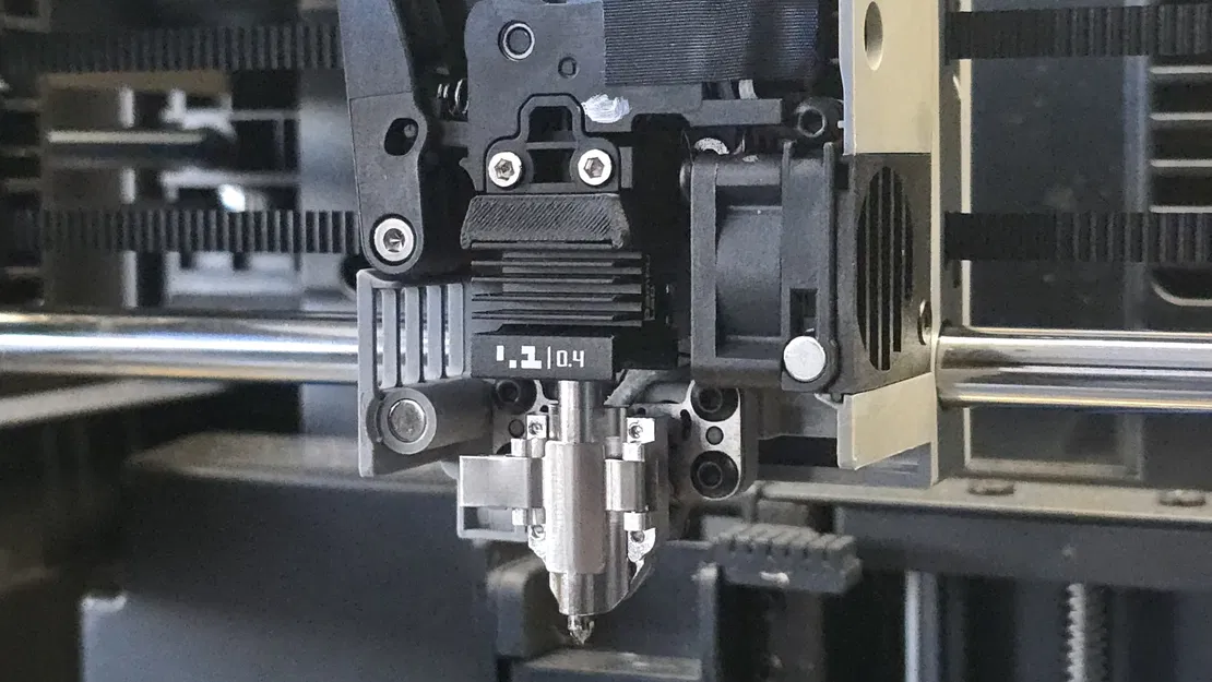 Adapter gắn Bambu Hotend (A1 & H2) cho Flashforge AD5X - Image 1