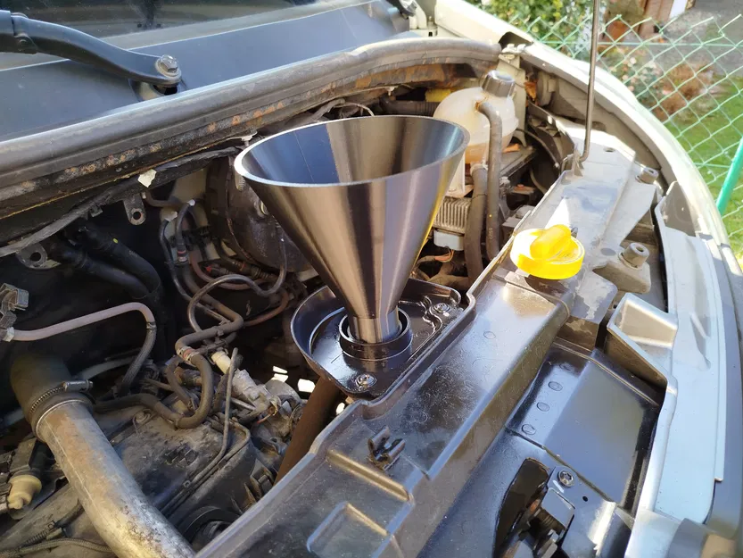 Phễu châm nhớt cho Renault Master 3 - Image 2