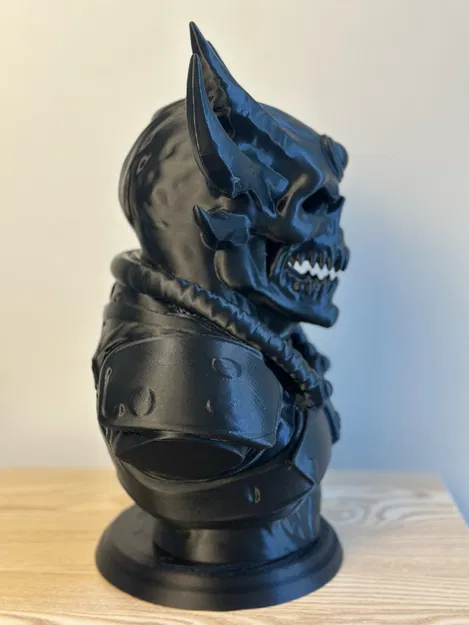 Tượng Đầu Lâu Quỷ Có Sừng: Đồ Trang Trí Gothic Đầy Quyến Rũ - Image 6