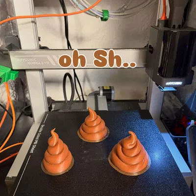 Bãi phân giả (Prank Poop) - Mô hình troll cực hài