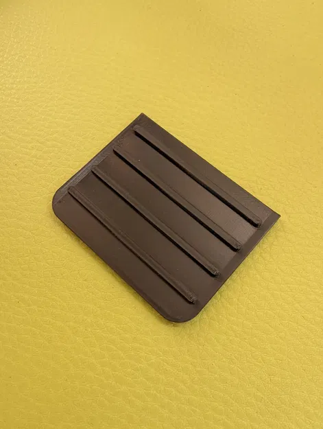 Miếng Kẹp Hỗ Trợ Dock Sạc Cho Mova Z50 Ultra - Image 1