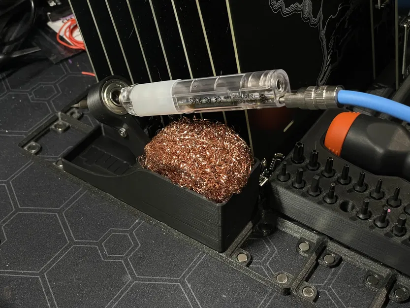 Đế giữ mỏ hàn Pinecil / TS100 hệ Gridfinity - Image 3