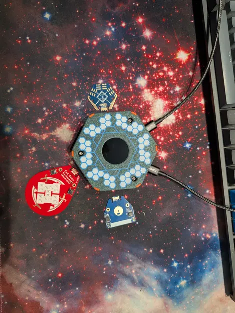 Ốp lưng EMF Tildagon Badge (Huy hiệu EMF 2024) - Image 4