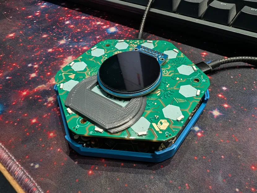 Ốp lưng EMF Tildagon Badge (Huy hiệu EMF 2024) - Image 12